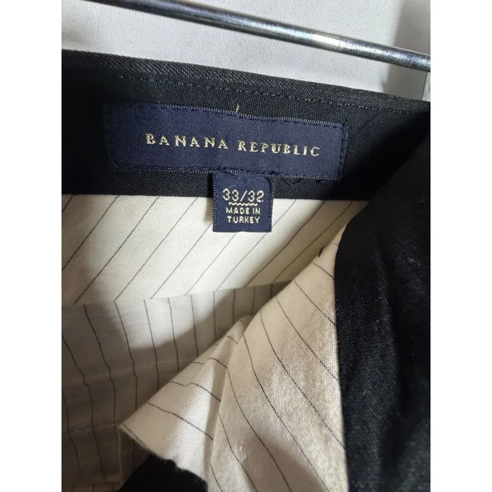 Banana Republic Men’s 33/32 Charcoal Gray 100% Wool Dress Pants Flat Front